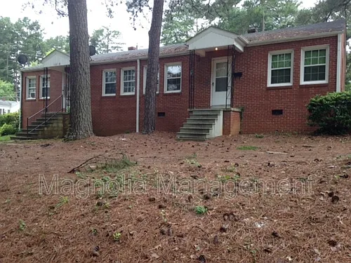 1218 Parham St Photo 1