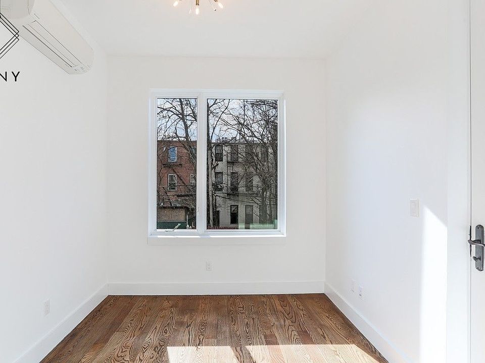 1st image of 194 Scholes St #3DD
