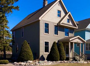 427 Maple St, Sault Sainte Marie, MI 49783