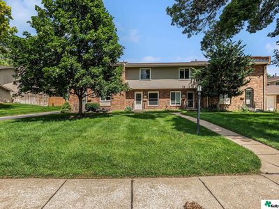 809 N 122nd St, Omaha, NE, 68154