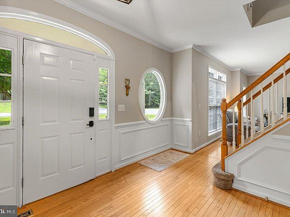 2nd image of 11218 Stonebrook Dr