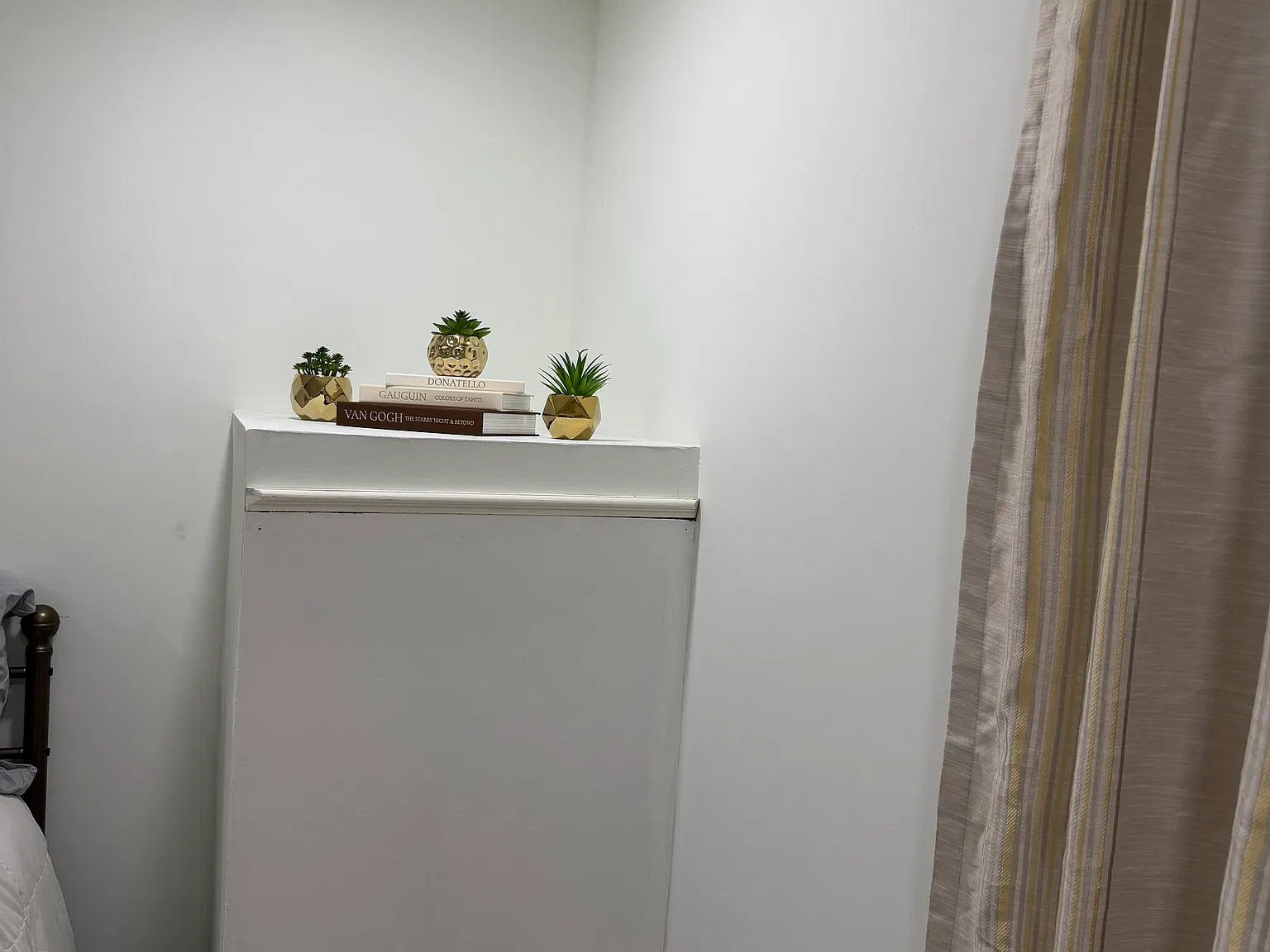 5 bed, 1080 sqft, $1,200 — Photo 3