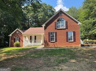 315 Daileys Plantation Dr, McDonough, GA 30253