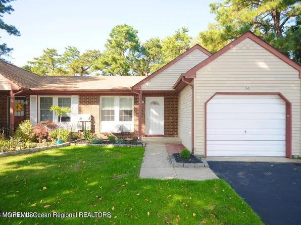 6B Greenwood Lane, Whiting, NJ 08759