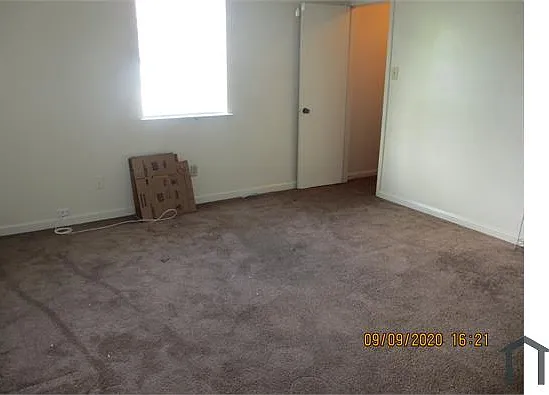 1629 Gary Ln #B — Photo 6
