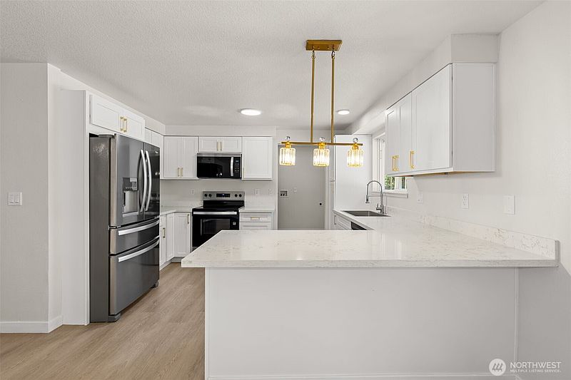 5th image of 122 Northview Drive