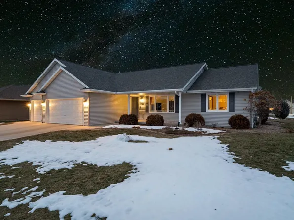 1722 Galway Ln, De Pere, WI 54115