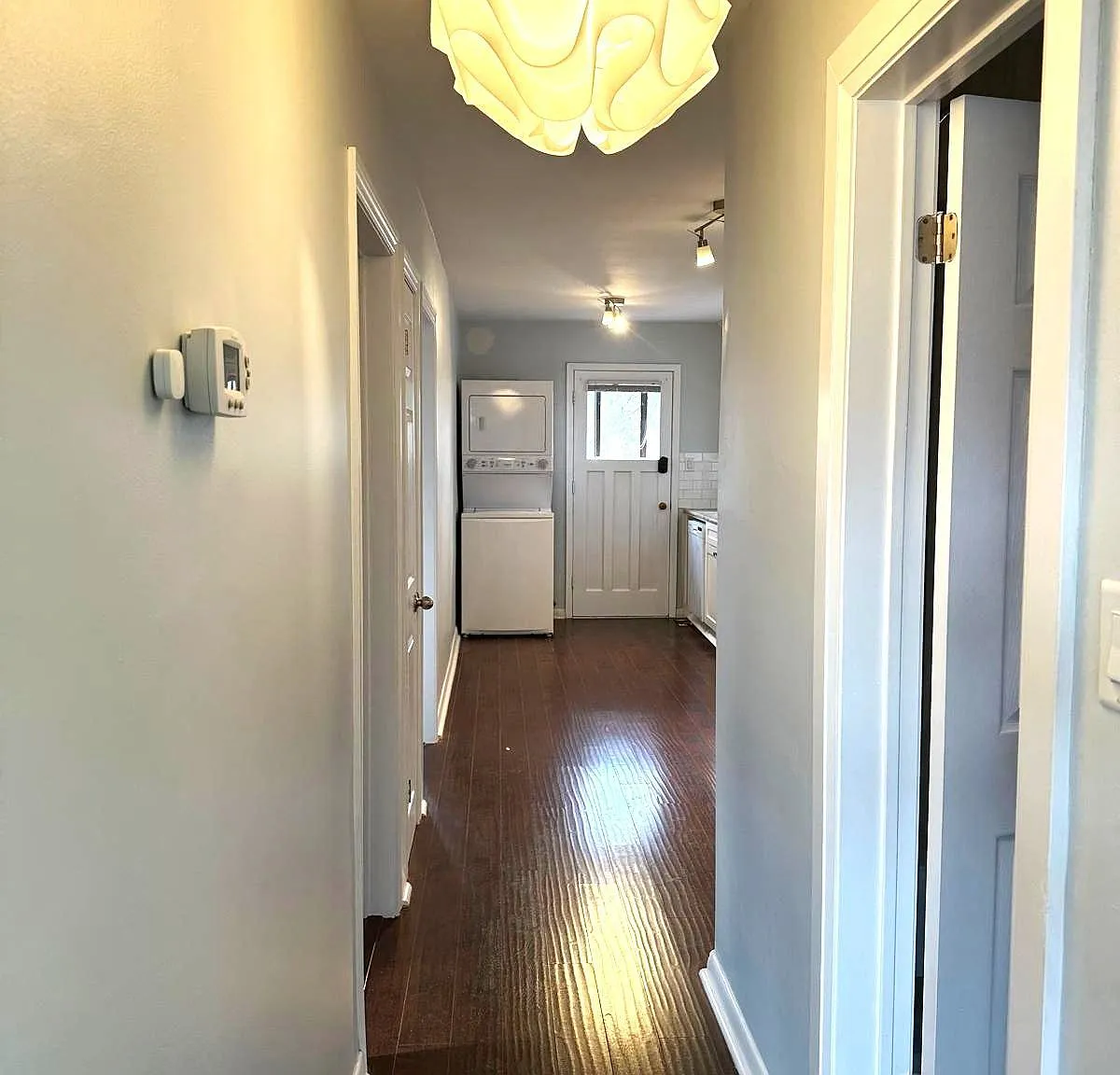 2 bed, $2,390 — Photo 4