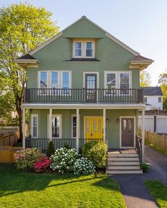 182 Maplewood St #2, Watertown, MA, 02472