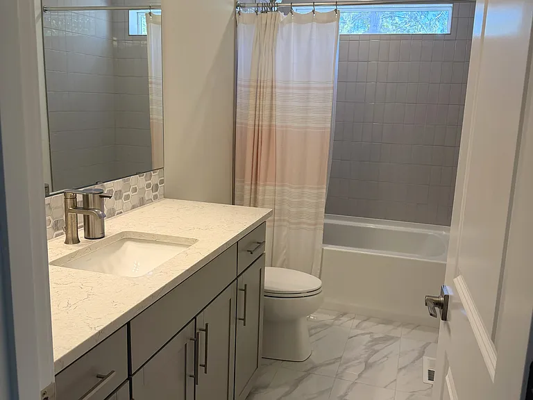 8912 48th Pl NE — Photo 25