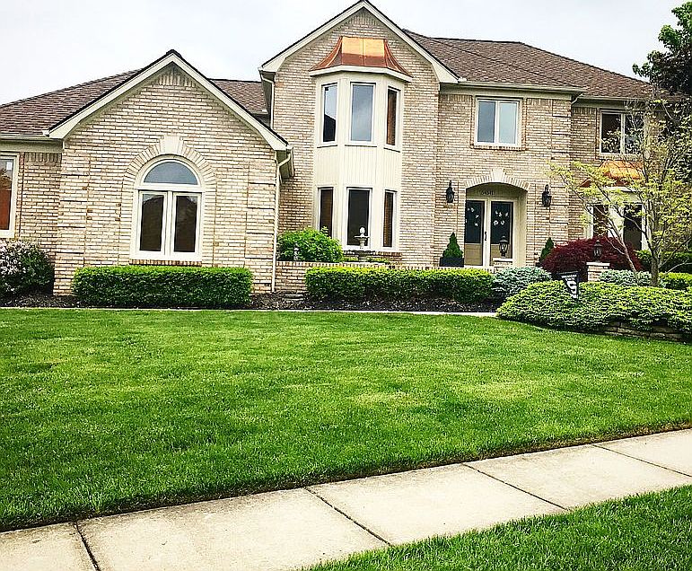 1st image of 54541 Coventry Ln