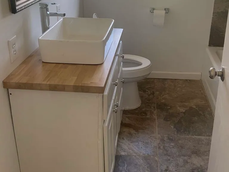 101 Pleasant Ridge Dr — Photo 2