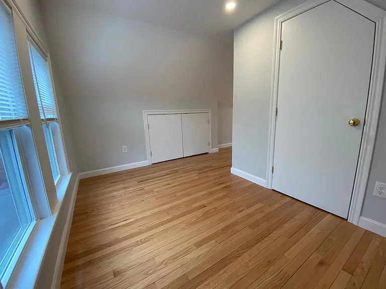 10 Trapelo Rd #5 — Photo 15
