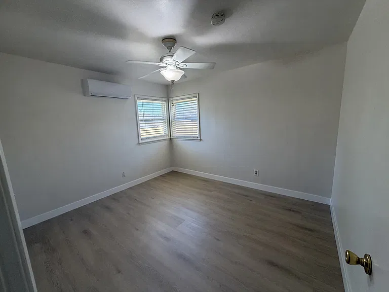 6869 Marguerita Ave — Photo 5