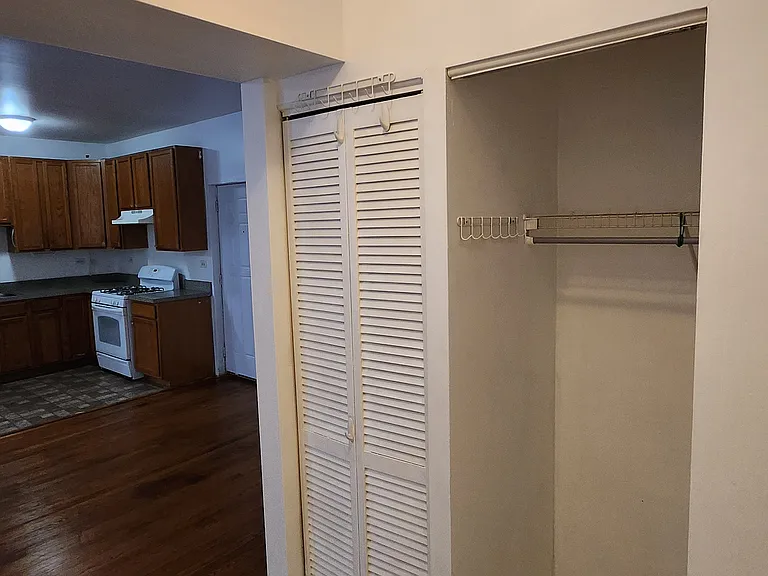 3215 N Cicero Ave #210 — Photo 6