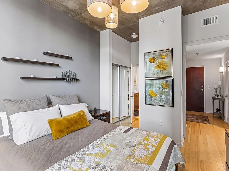 415 Church St #1103 — Photo 16