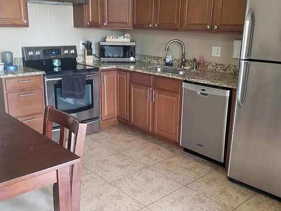 5th image of 8926 W Loma Ln