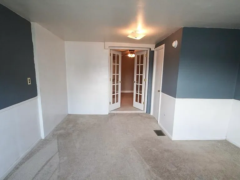 7320 Burridge Ave — Photo 7
