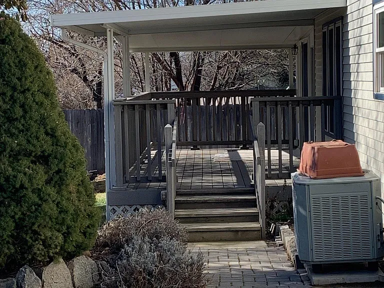 6725 Leisure Ln — Photo 7