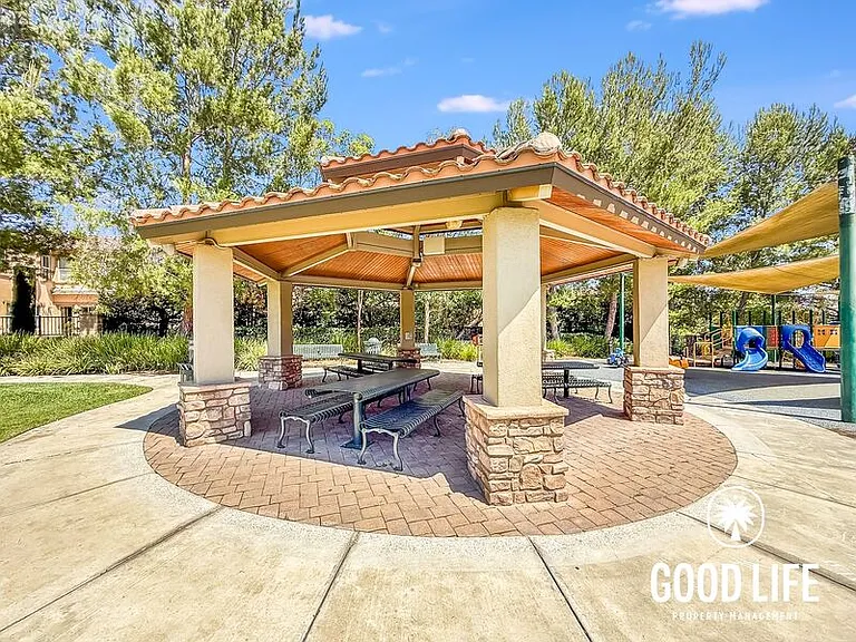 133 Playa Cir — Photo 38