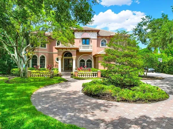 8582 Laurel Dr N, Pinellas Park, FL 33782