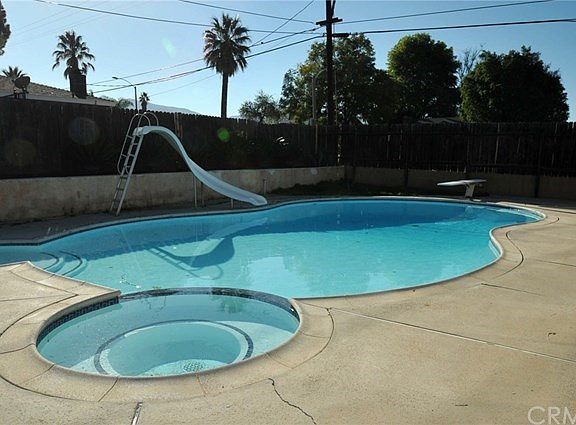 2nd image of 874 W Hacienda Dr