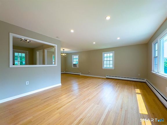 3rd image of 32 Kaynor Drive