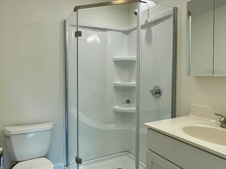 376 Washington St #1 — Photo 13