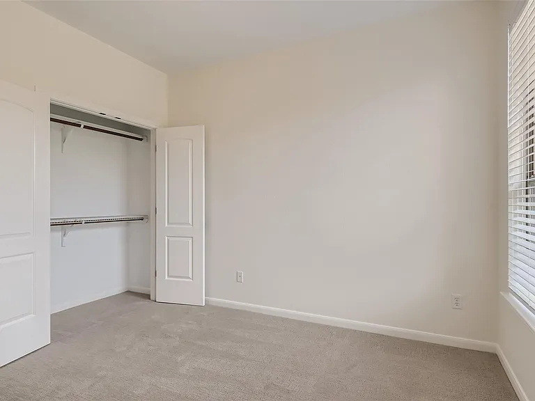 12609 Calistoga Way — Photo 24
