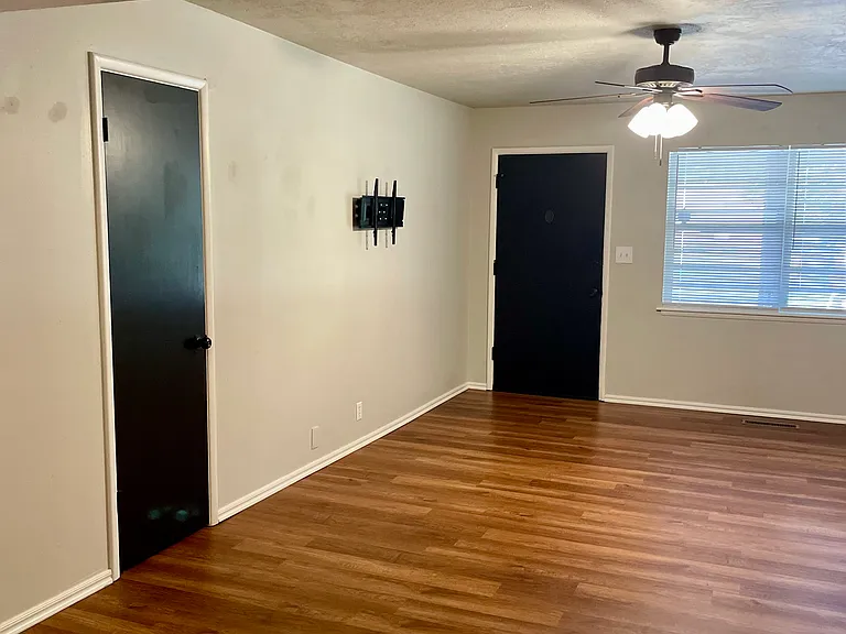 Living room w/coat closet