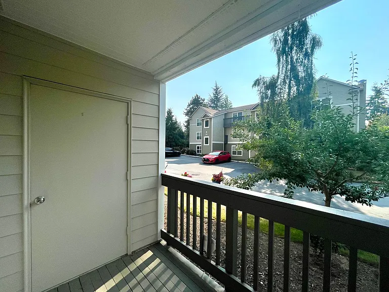 8222 126th Ave NE #C10 — Photo 12