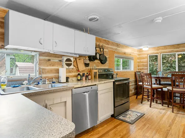 1935 S 8th St W, Missoula, MT 59801