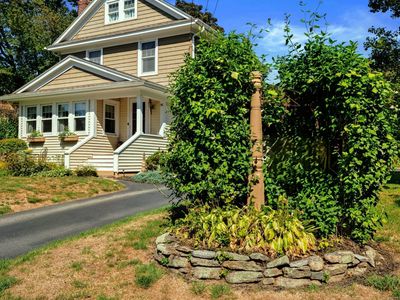 58 Millstone Road West, Waterford, CT, 06385