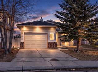 120 W Creek Gardens Pl NW, Airdrie, AB T4B 2P7