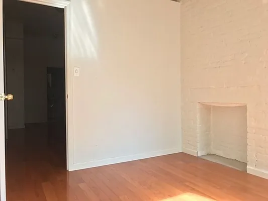 Rented by Citi Habitats | media 9