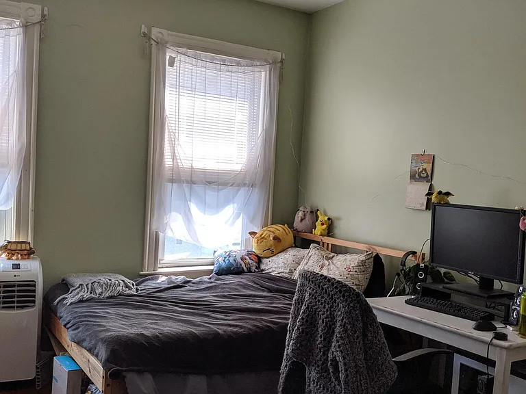 163 Calumet St #2 — Photo 22