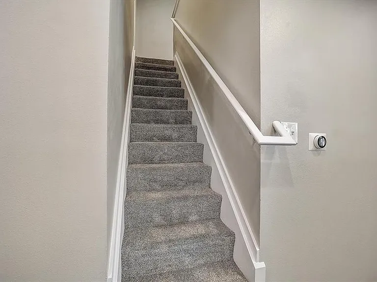 935 La Posada Dr #222 — Photo 14