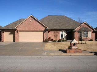 15308 N Sugar Loaf Dr, Edmond, OK 73013