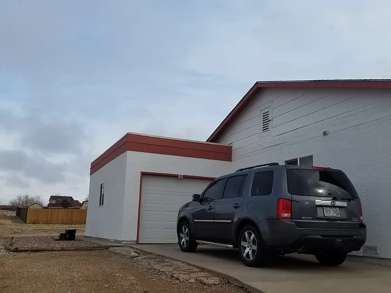 333 W Concho Dr — Photo 3