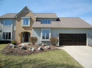 311 Whetstone Dr W, Powell, OH 43065