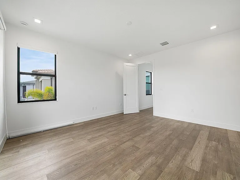 8561 Crystal Downs Ave — Photo 36