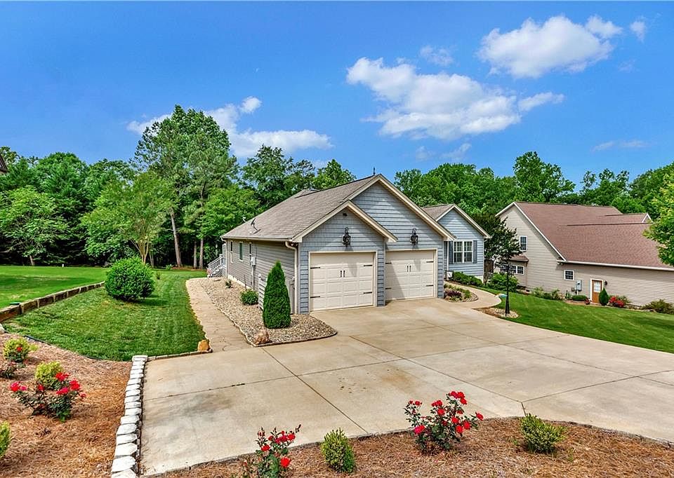 327 Ravens View Dr, Seneca, SC 29678 MLS 20262802 Zillow
