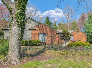 2606 S Nottingham Ct, Champaign, IL 61821