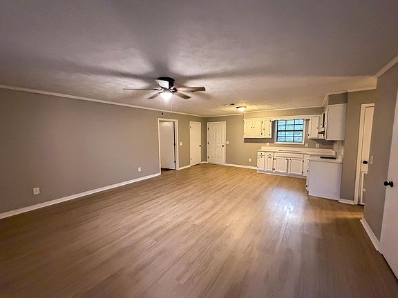 4th image of 1025 Turnage Rd