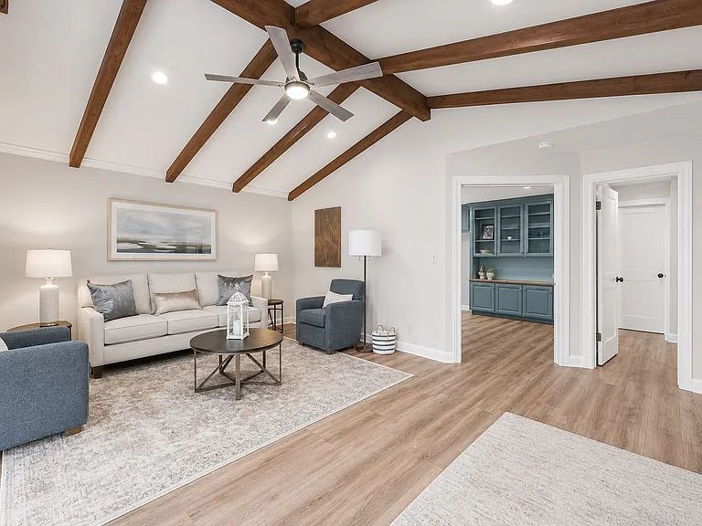 3401 Riverdale Way — Photo 9