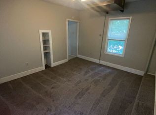 603 1st St SW APT 3, Faribault, MN 55021