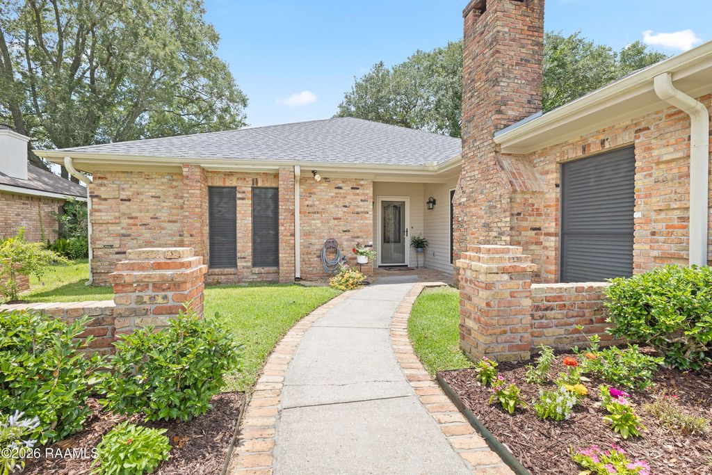 215 Tuscany Valley Dr, Lafayette, LA - View 3