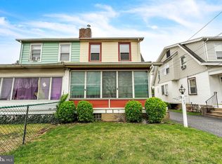102 W Broadway Ave, Clifton Heights, PA 19018