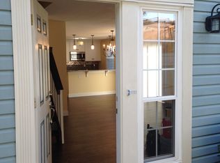 632 Ridge Cir, Chesapeake, VA 23320