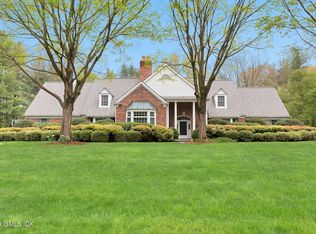 33 Duncan Dr, Greenwich, CT 06831